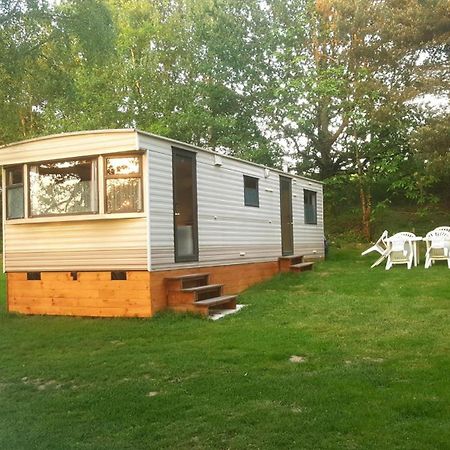 Camping De La Reuille Flere-la-Riviere Eksteriør billede