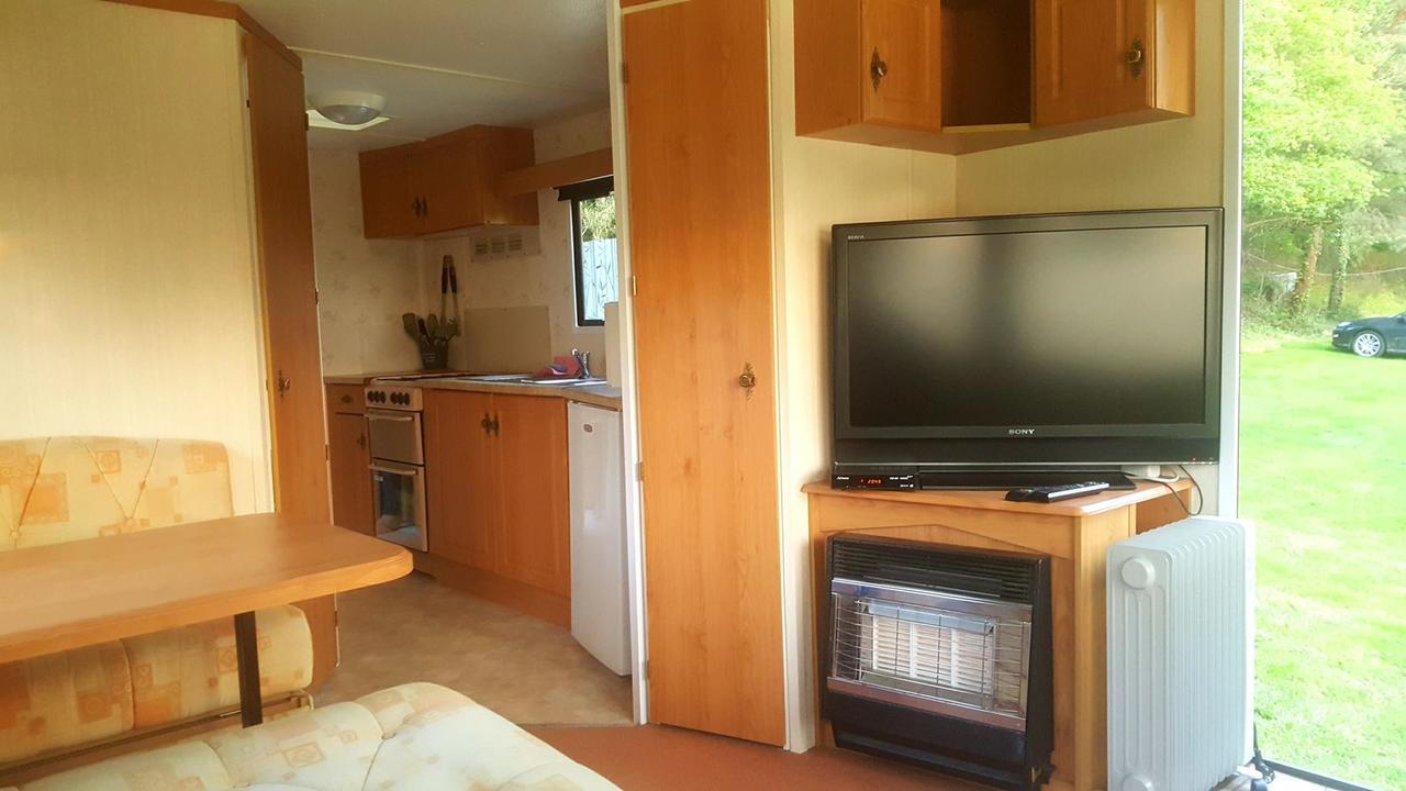 Camping De La Reuille Flere-la-Riviere Eksteriør billede