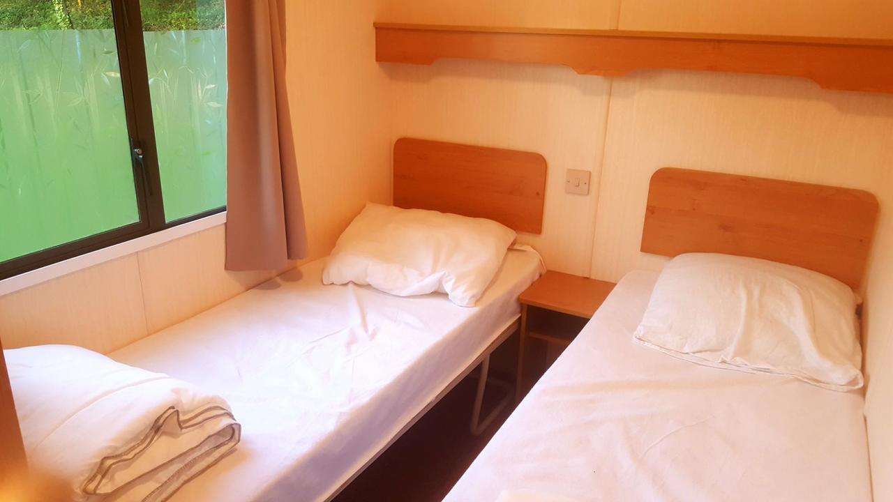 Camping De La Reuille Flere-la-Riviere Eksteriør billede